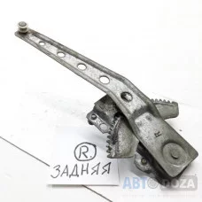 Стеклоподьемник Mazda 626 GC механический (задний правый) б/у Стеклоподьемник Mazda 626 GC механический (задний правый) б/у