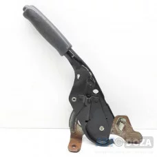 Рычаг стояночного тормоза Mazda 626 GC б/у Рычаг стояночного тормоза Mazda 626 GC б/у