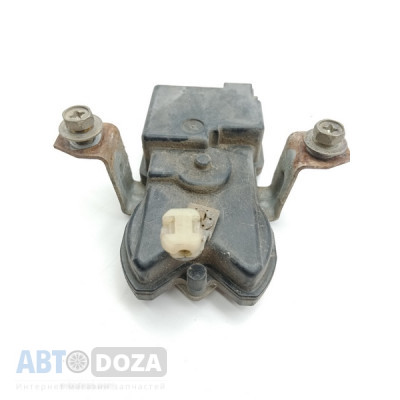 Активатор замка двери Mitsubishi Lancer CB4 (зад.L) б/у