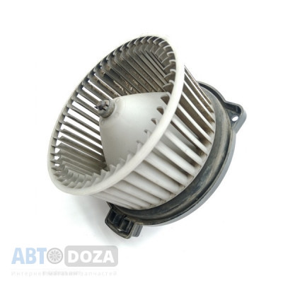 Моторчик печки Micubishi Lancer CB4 (L руль) б/у