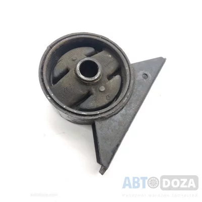 Подушка двигателя Mitsubishi CB4 4G92/1.6 (задняя) б/у