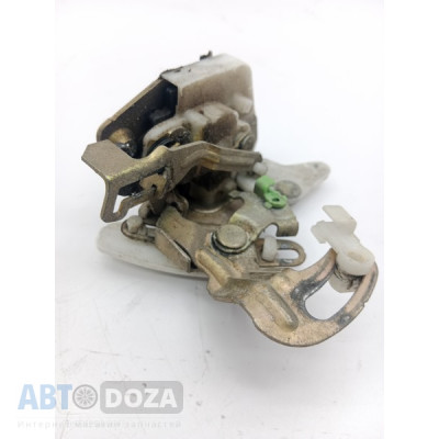 Механизм замка двери Mitsubishi Lancer CB4 (зад.R) б/у