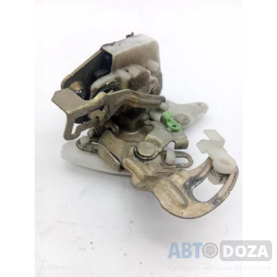 Механизм замка двери Mitsubishi CB4 (зад.R) б/у