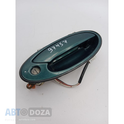 Ручка двери наружная Mitsubishi Lancer CB4 пер.(R) б/у