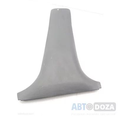 Накладка стойки салона Micubishi CB4 (центр.R) б/у