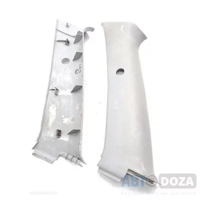 Накладка стойки салона Micubishi CB4 (зад.пара) б/у