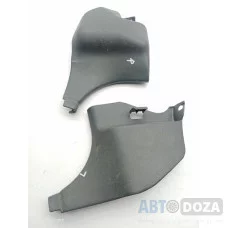 Накладка стойки салона Micubishi CB4 (передняя нижняя пара L+R) б/у