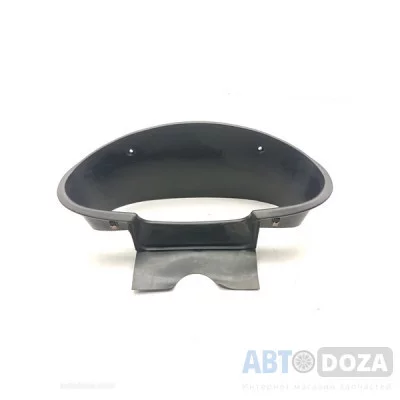 Рамка приборной панели Micubishi CB4 б/у