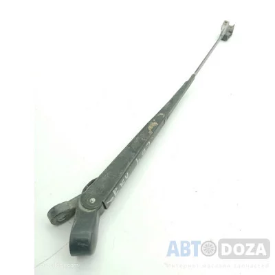 Щеткодержатель стеклоочистителя для Mitsubishi CB4 (зад. ляда) б/у