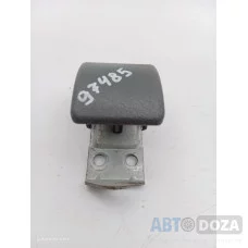 Рычажок открытия капота Mitsubishi CB4 б/у