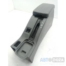 Подлокотник Micubishi CB4 б/у