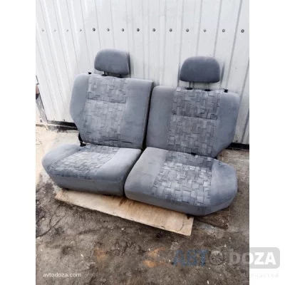 Сиденья Micubishi CB4 (зад. комплект) б/у