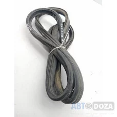 Уплотнительная резинка багажника Mitsubishi CB4 б/у