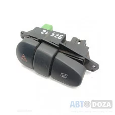 Кнопка аварийки обогрева заднего стекла Mitsubishi CB4 б/у