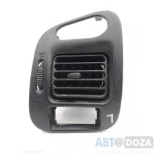 Дефлектор обдува салона Mitsubishi CB4 (L) б/у