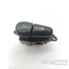 Кнопка корректора фар Mitsubishi CB4 б/у