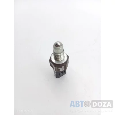 Датчик задней передачи Mitsubishi CB4/4G92 б/у