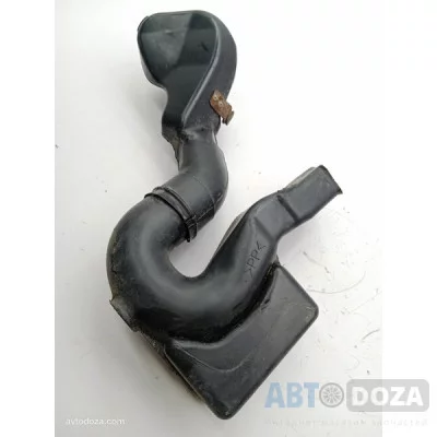 Воздухозаборник воздушного фильтра Mitsubishi 4G92/1.6 б/у