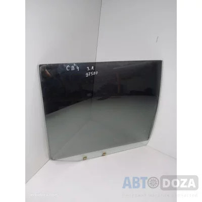 Стекло двери Mitsubishi CB4 (зад. R) б/у