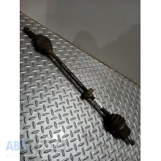 Привод Mitsubishi Lancer/Colt/Mirage 4G15/1.5 (L в сборе) б/у