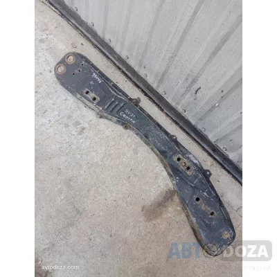 Балка Toyota Camry SV21 передня (продольна) б/у від