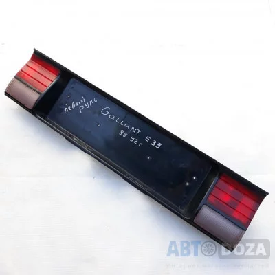 Рамка номера Mitsubishi Galant E33 (бленда L руль) б/у - Купити в Одесі з доставкою по Україні.