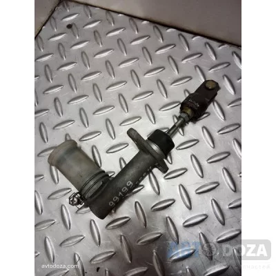 Головний циліндр сцеплення Mitsubishi Lancer C62 б/у