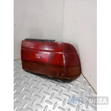 Фонарь задний Mitsubishi Lancer C62 (R седан/хетчбек) б/у