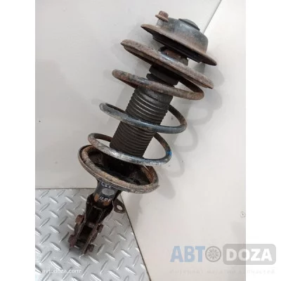 Стойка Mitsubishi Lancer C62 пер.R (в зборі) б/у - Купити в Одесі з доставкою по Україні