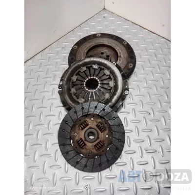 Зчеплення в зборі Mitsubishi 4G15 для Mitsubishi Lancer C62 (1.5 12-кл.), б/в