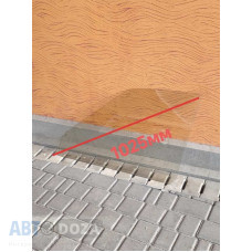 Стекло двери переднее левое Б/У на Mitsubishi Lancer третього поколения C12 (1983-1988г)