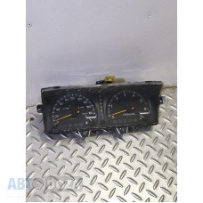 Приборная панель Б/У под АКПП на Mitsubishi Gallant E33 Diesel 4D65/1.8 (VIN-MB561539) 