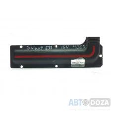 Крышка декор. клапанной крышки Mitsubishi 4D65 (DOHC 16кл. Diesel) б/у