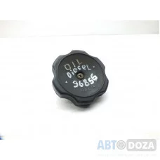 Пробка клапнной крышки Mitsubishi E33 4D65/1.8 (Diesel) б/у