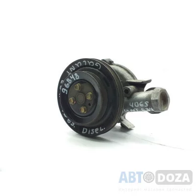 Водяна помпа Galant E33/4D65 ( Diesel у зборі ) б/у