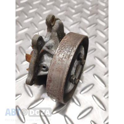 Водяной насос (помпа) Nissan двигатель KA24E/2.4 б/у