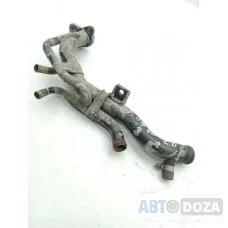 Водяная трубка помпы Nissan SR20 (ижектор) б/у