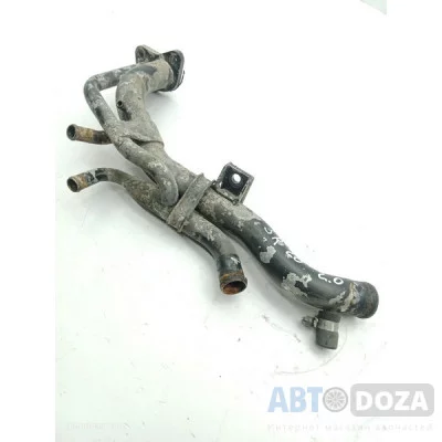 Водяная трубка помпы Nissan SR20 (ижектор) б/у