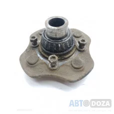 Ступица Nissan M10 (передняя) б/у