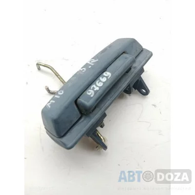 Ручка двери внутренняя Nissan M10 ( зад.R) б/у