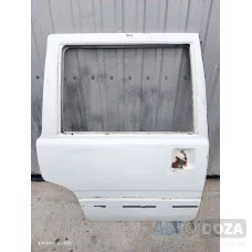 Дверь Nissan M10 (зад. R голая) б/у