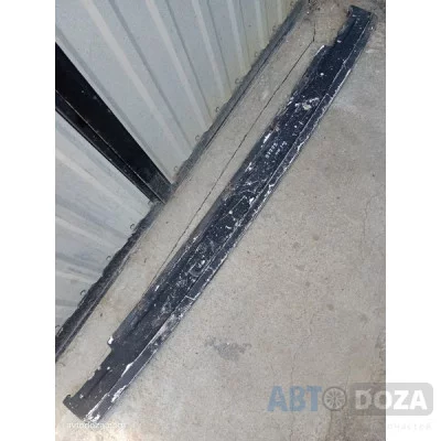 Накладка бампера Nissan M10 (задний) б/у