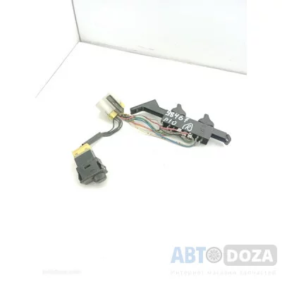 Блок управления стеклоподъёмниками Nissan P10 (центральный(R) б/у