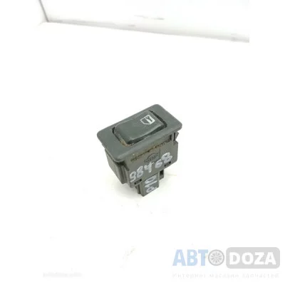 Кнопка блокировки стёкол Nissan P10 (центральная) б/у