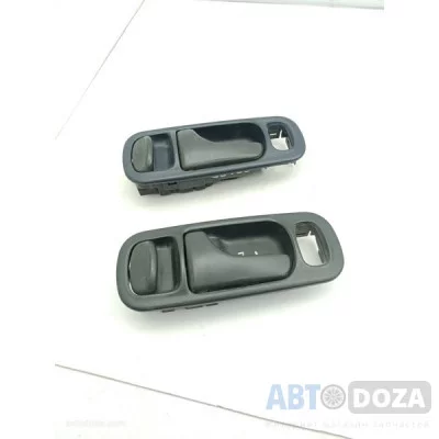 Ручка двери внутренняя Nissan P10 (задняя левая) б/у
