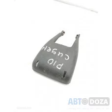 Заглушка болта Nissan P10 (крепления сведенья) б/у