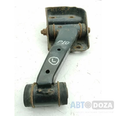 Рычаг Nissan P10 пер.(L) верхний б/у