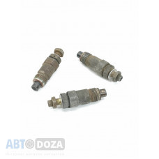 Топливная Форсунка Б/У оригинал (OEM) для вашего Nissan Bluebird кузова U11, T12, T72, годы выпуска 1982-1992, двигатель LD20 объемом 2.0L дизель.