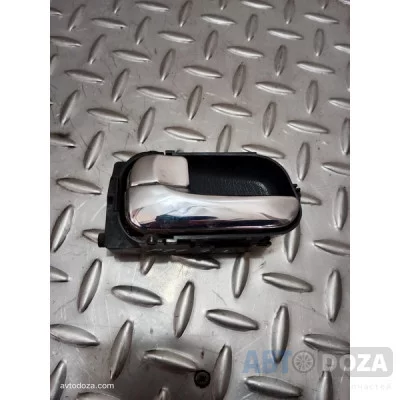 Ручка двері внутрішня Nissan P11 (зад.L) б/у - Купити в Одесі з доставкою по Україні