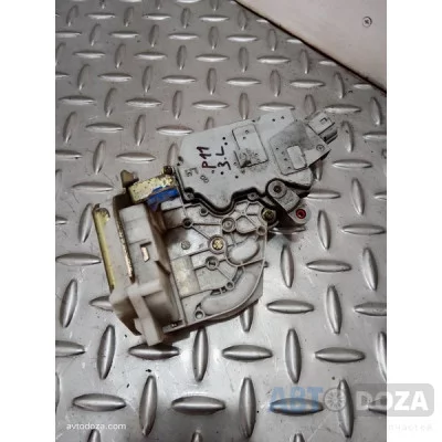 Механізм замка двері Nissan P11 зад.L (в зборі з активатором) б/у - Купити в Одесі з доставкою по Україні.